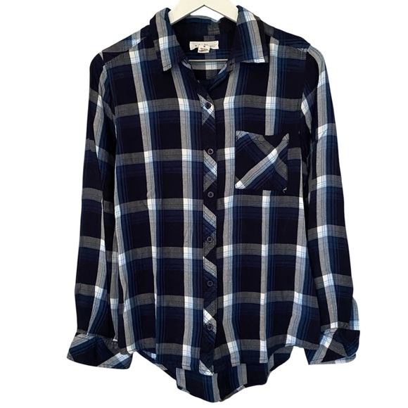 alc | at last classics Plaid Button Down Flannel Women’s Size Medium - Picture 1 of 10